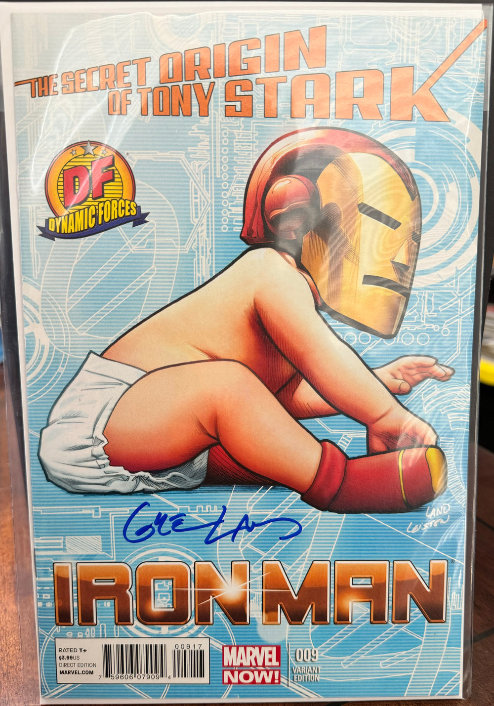 MARVEL COMICS IRON MAN VOL. 5 ISSUE #9 (GREG LAND DYNAMIC FORCES LE 3000 VARIANT COVER) (SIGNED / AUTO BY GREG LAND) (DYNAMIC FORCES COA) (JULY 2013) (📌 CONDITION 8.5/9.0)