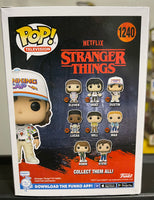 
              DUSTIN #1240 (WALKIE TALKIE) (SIGNED BY GATEN MATARAZZO) (JSA CERTIFIED) (7BAP SIGNATURE SERIES/LE 175) (STRANGER THINGS) FUNKO POP
            